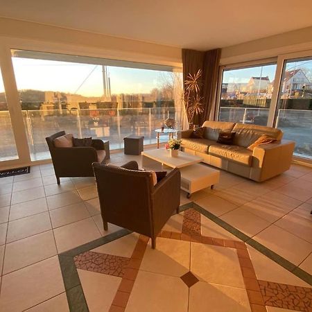 Seadream - Modern, Sunny With Big Terraces & Open View - Very Close To Sea, Beach, Shops, Restaurants & Beach Bars Nieuwpoort Buitenkant foto