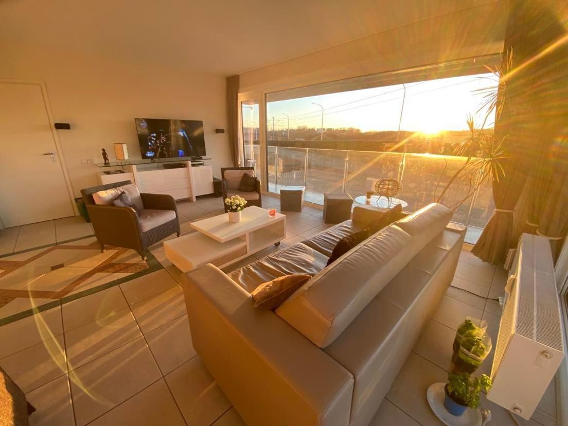 Seadream - Modern, Sunny With Big Terraces & Open View - Very Close To Sea, Beach, Shops, Restaurants & Beach Bars Nieuwpoort Buitenkant foto