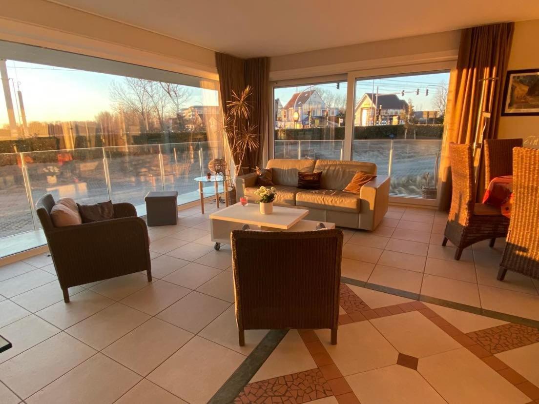 Seadream - Modern, Sunny With Big Terraces & Open View - Very Close To Sea, Beach, Shops, Restaurants & Beach Bars Nieuwpoort Buitenkant foto