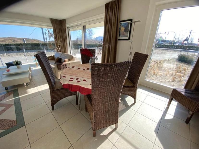 Seadream - Modern, Sunny With Big Terraces & Open View - Very Close To Sea, Beach, Shops, Restaurants & Beach Bars Nieuwpoort Buitenkant foto